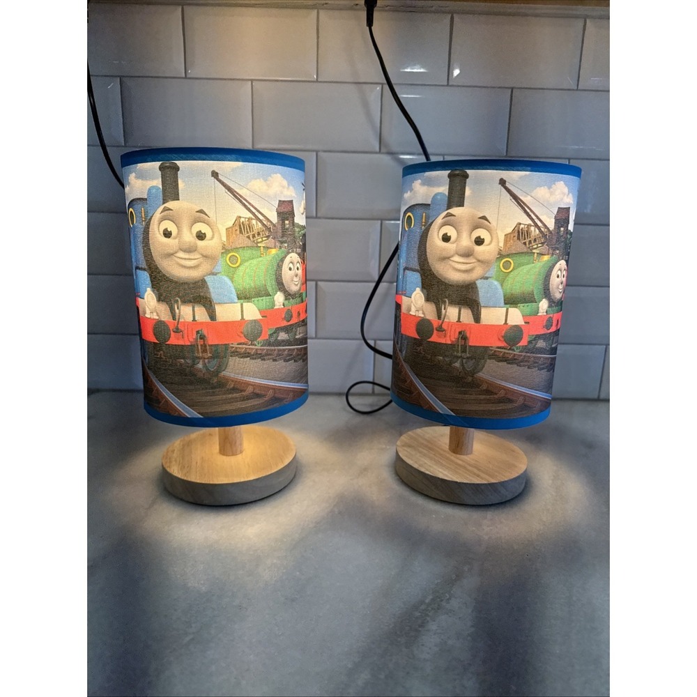 Pair Of Thomas The Train Lamps Wood Base Never Used GW0001